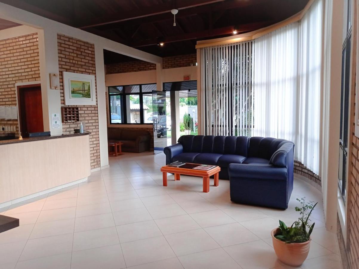 Silvestre Praia Hotel Имбитуба Экстерьер фото